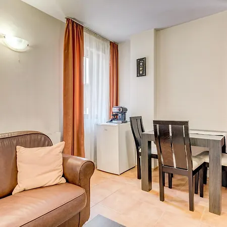 Warm At The Castle Complex With Balcony Apartament *